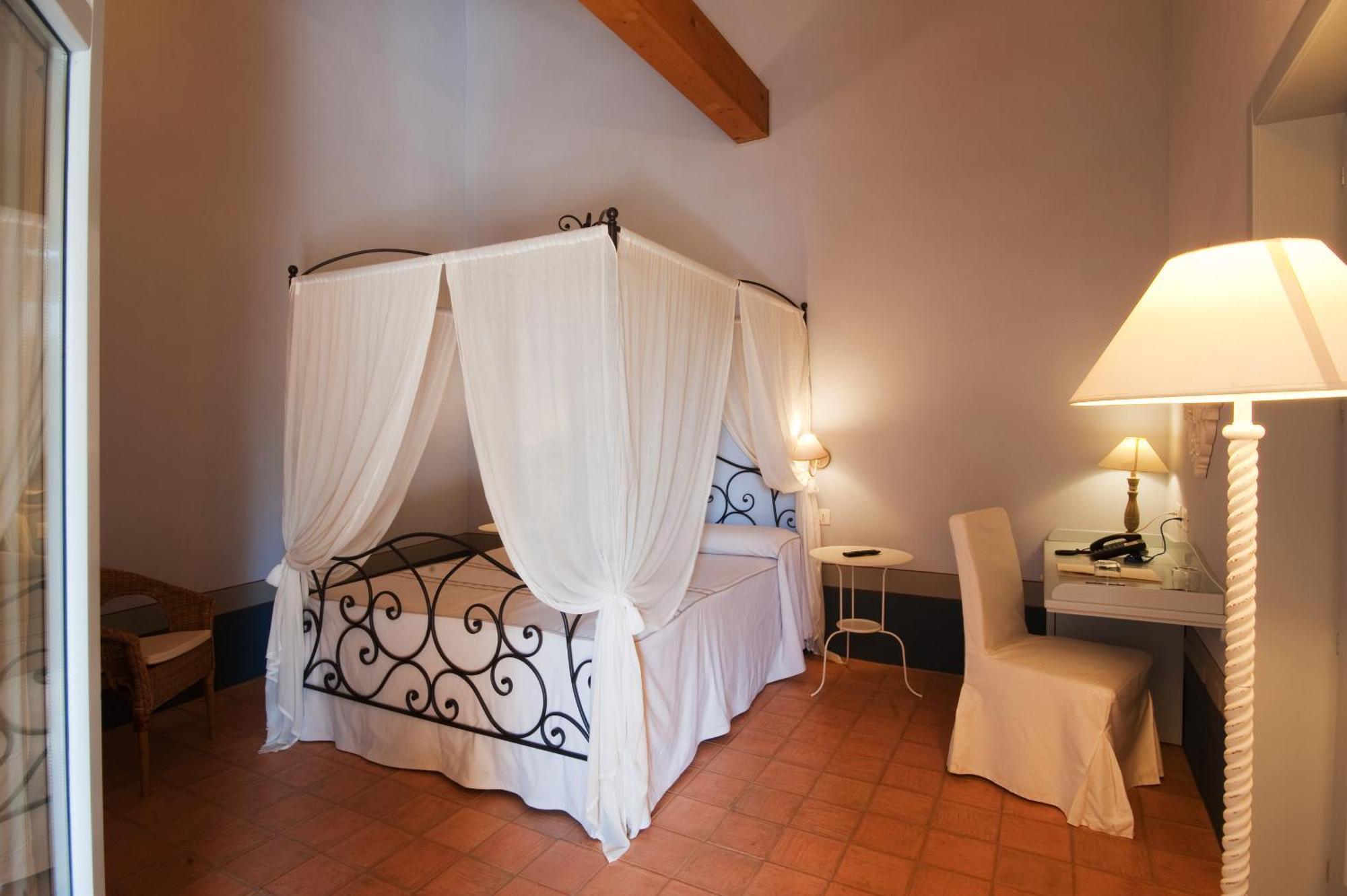 Aquae Sinis Albergo Diffuso Cabras Phòng bức ảnh